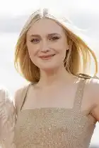 Dakota Fanning
